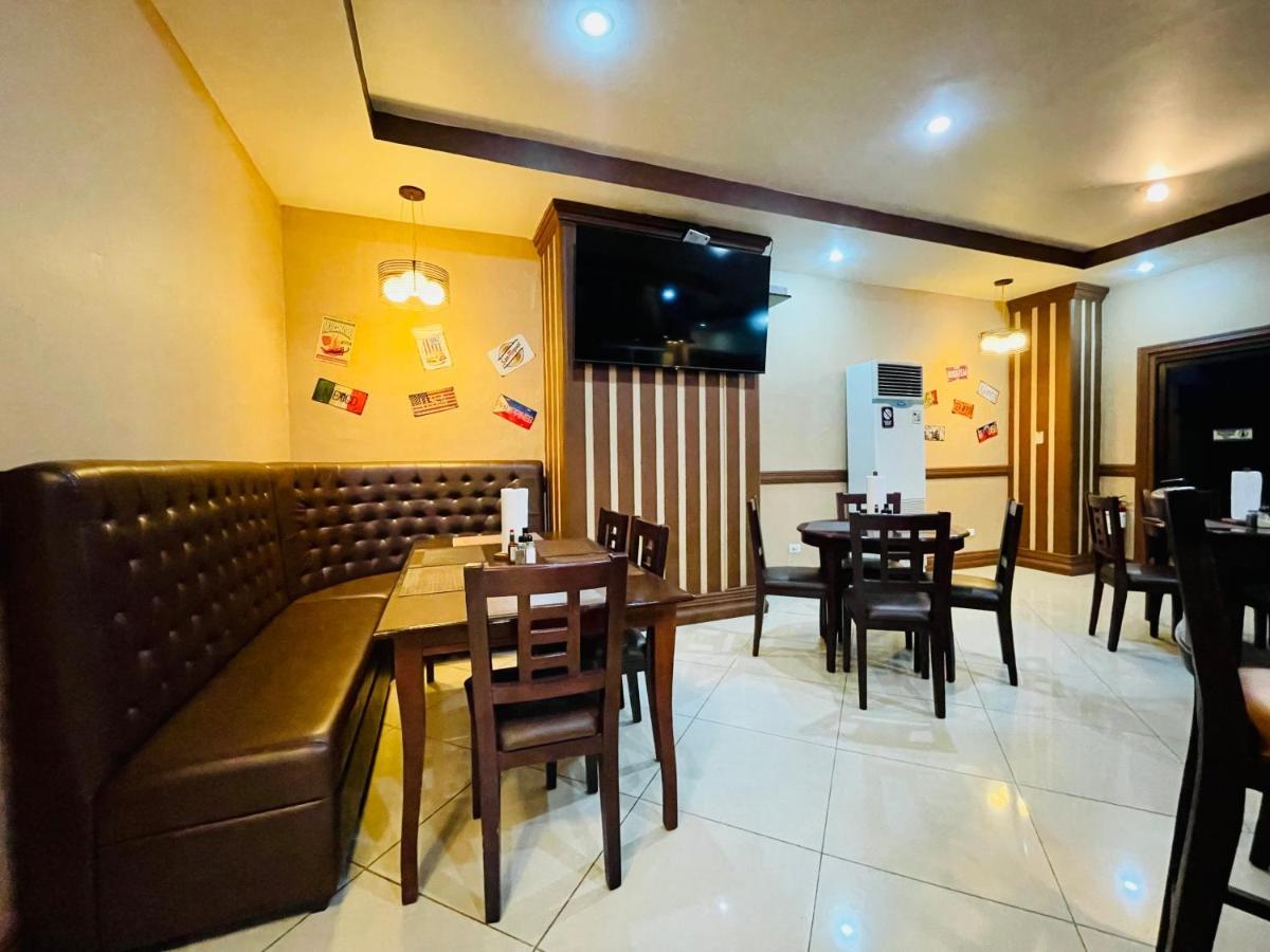 Drake Hotel Angeles City מראה חיצוני תמונה